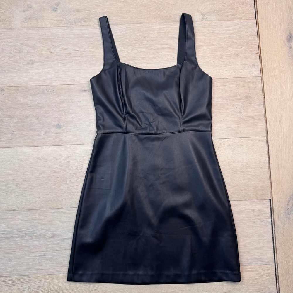 Abercrombie & Fitch 90s Faux Leather Pinafore Dress